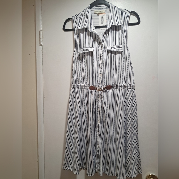 NWT Indigo Rose Striped Sleeveless Shirt Dress with Belt - Size M - Picture 7 of 16